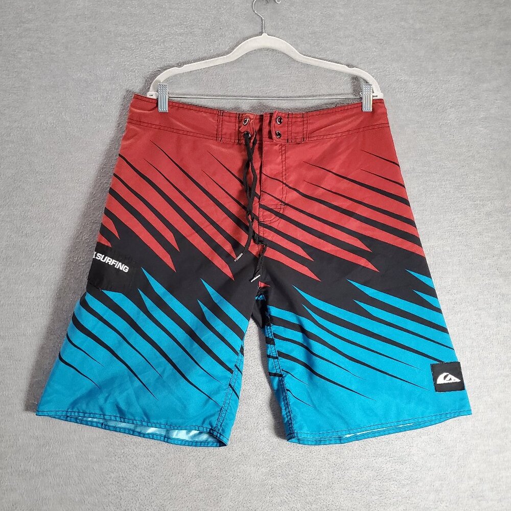 VINTAGE Quik Surfing Men Swimwear 34 Red Board Shorts Outdoor‎ Beach Surf 90s